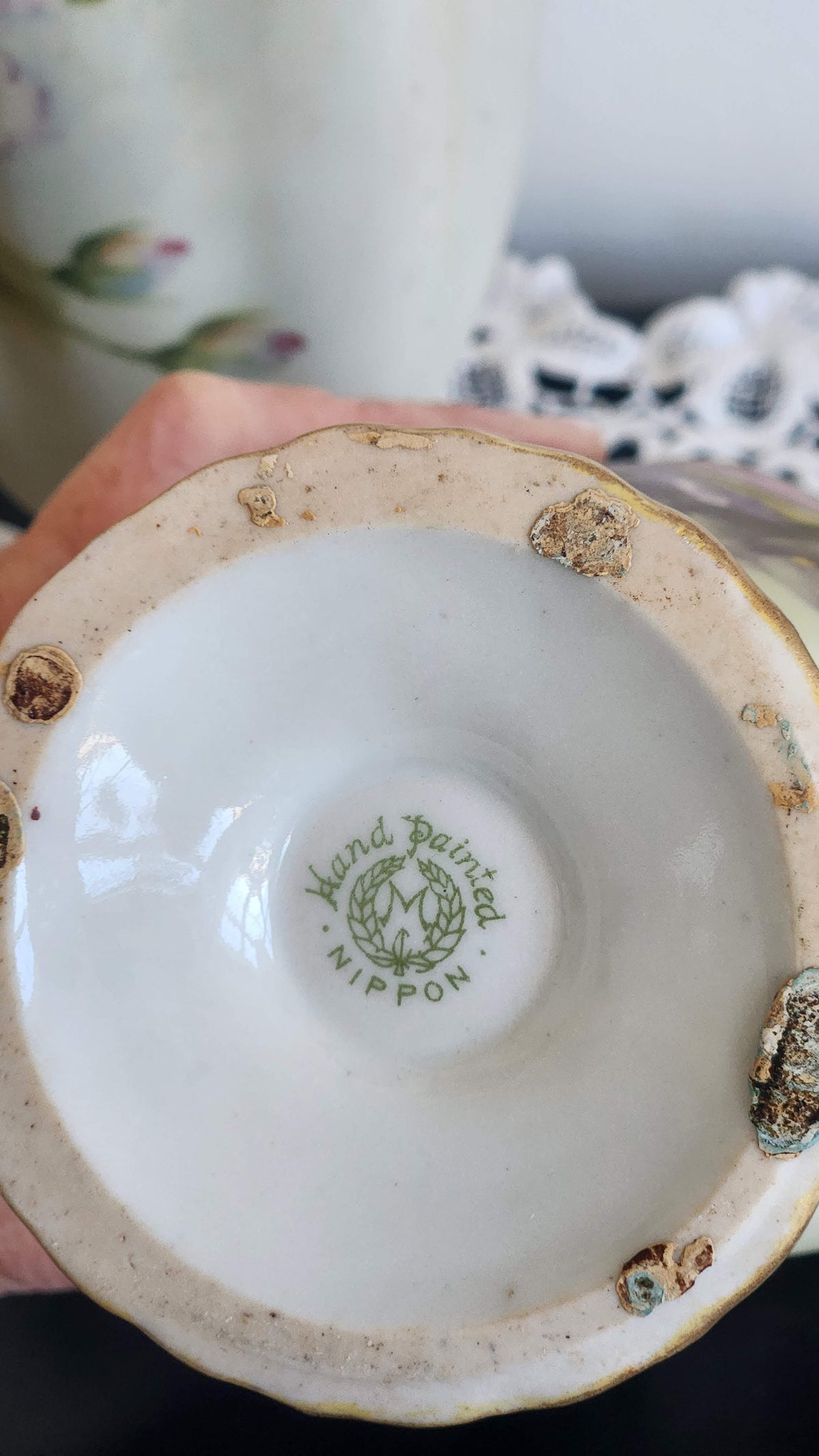 Green Hand Painted Nippon M wreath mark on vase underside