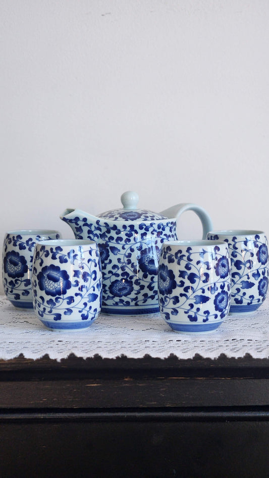 Vintage Japanese Blue & White Tea Set - Mandō Ceramic Studio